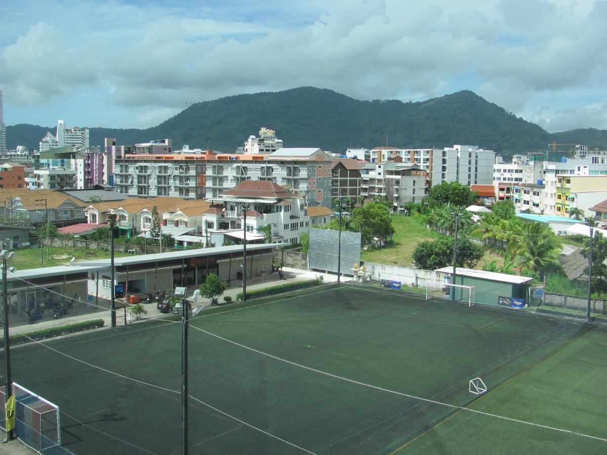 Red Sapphire Hotel Patong Esterno foto